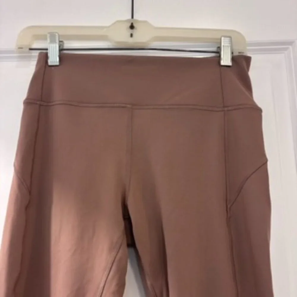 Lululemon In Movement Tight 25